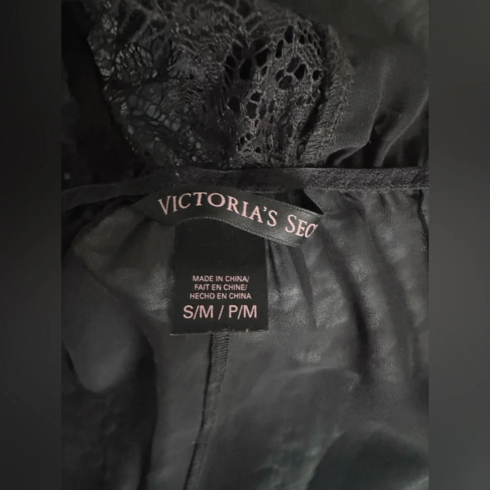 New Victoria’s Secret Black Lace Trim Sexy Cover Up Dress Lingerie Robe medium